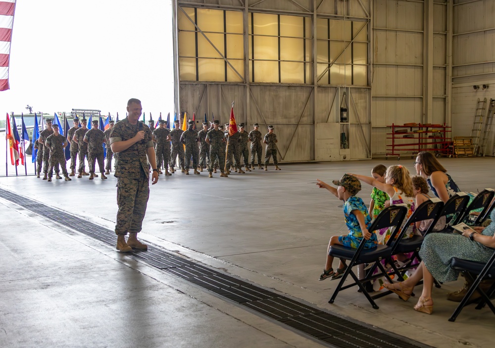 H&amp;HS change of command