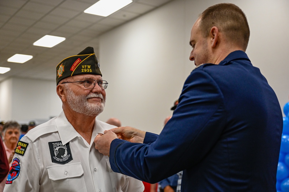 Herk Nation honors Vietnam Veterans with pinning ceremony