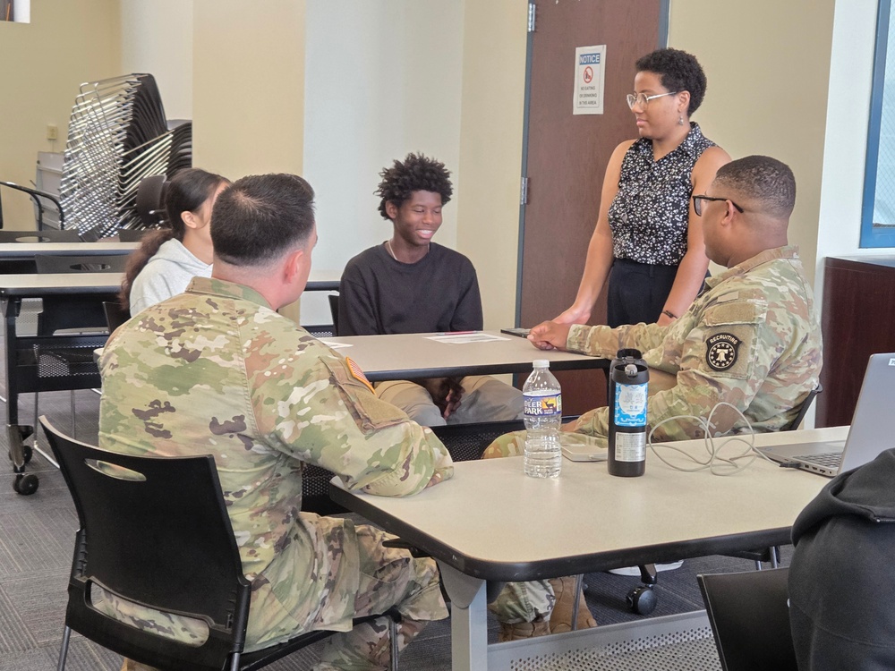 Army Recruiters Talk Army Careers With Vaux High School Students