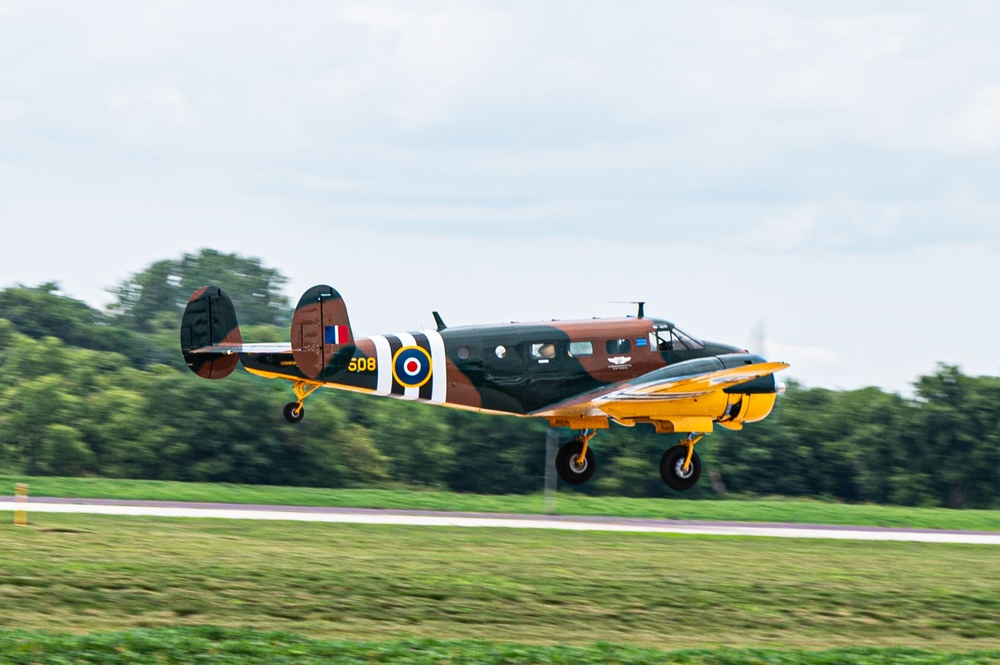 Missouri Guard Airmen Manage Skies Over Tarkio Air Show
