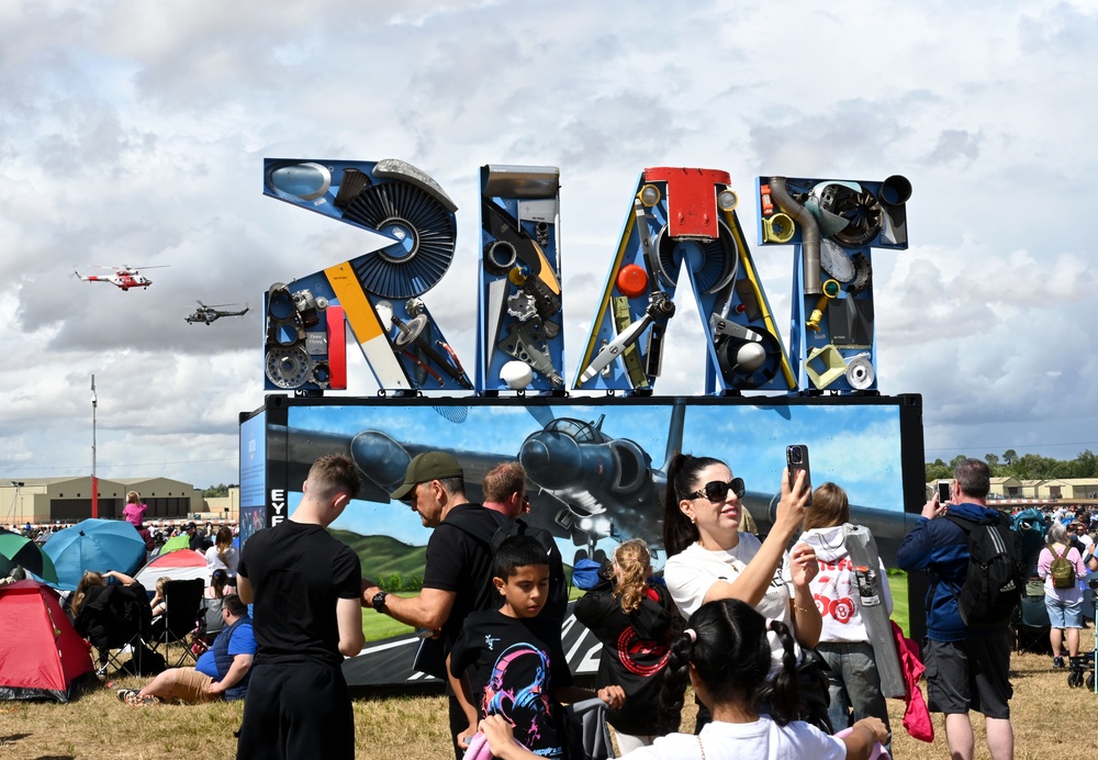Ellsworth B-1B Lancer showcased at final day of RIAT 2025