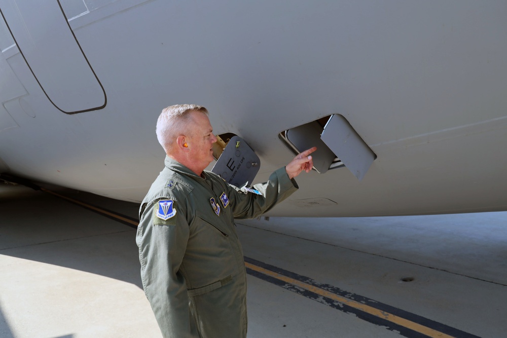 Fourth Air Force Commander C-17 Flight