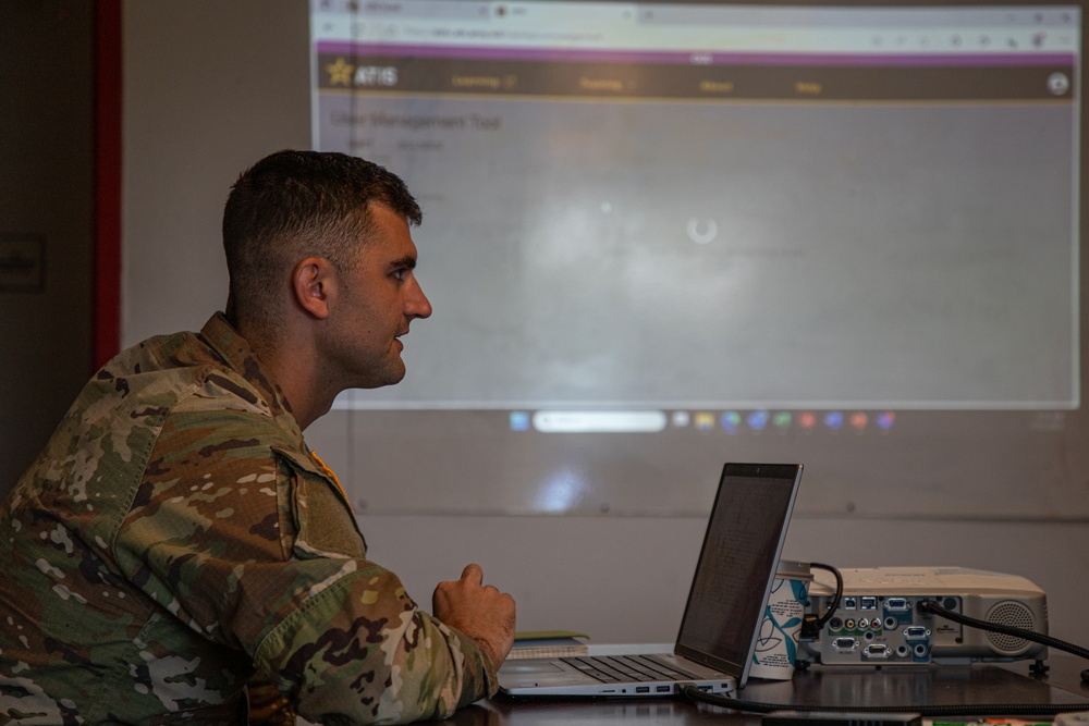 2-87 IN Receives Hands On Engagement with ATIS