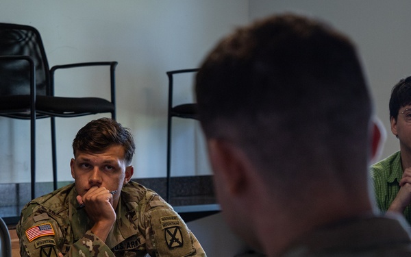 2-87 IN Receives Hands On Engagement with ATIS