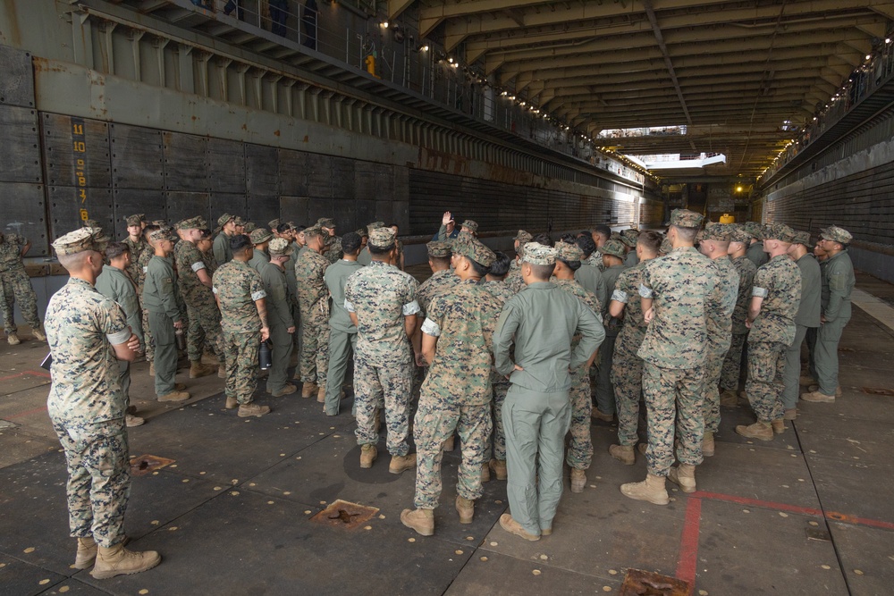 Alpha Company, 2d Assault Amphibian Battalion, 2d Marine Division Well Deck Rehearsal