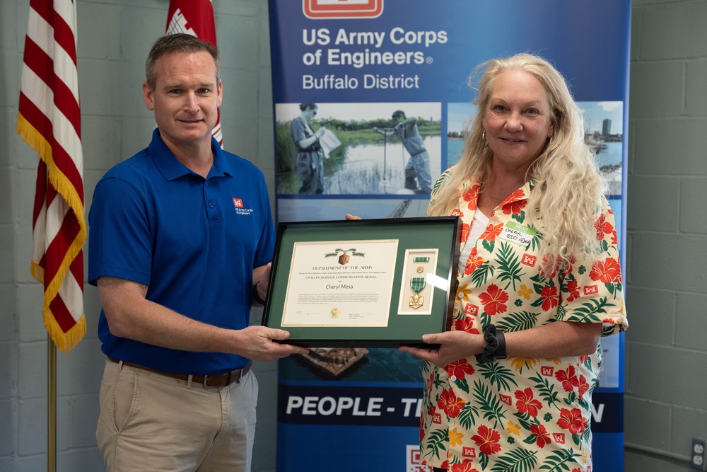 Buffalo District teammates gather for company picnic and award ceremony