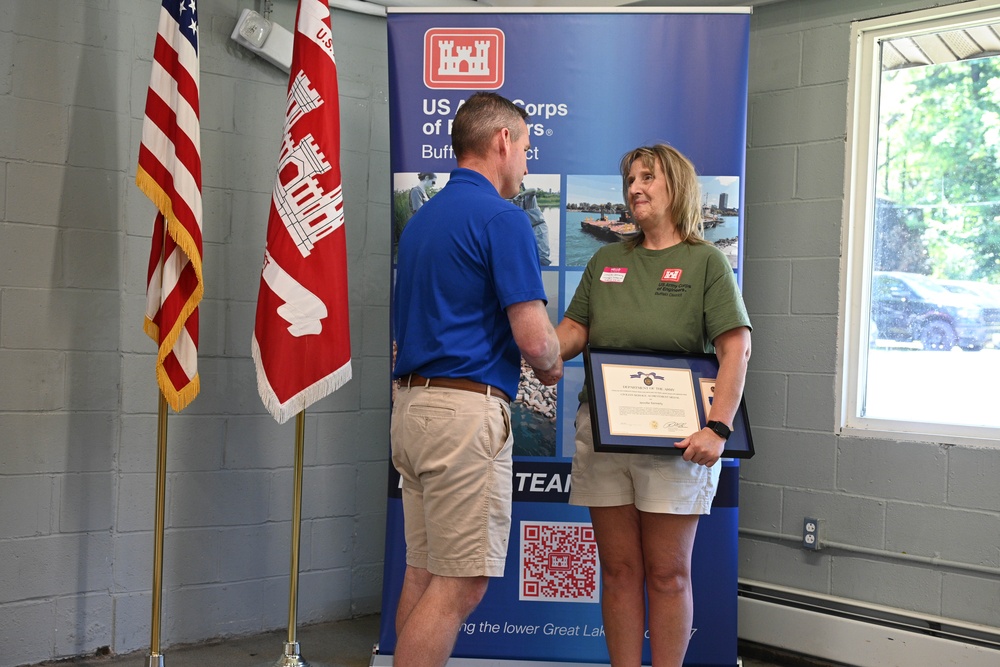 Buffalo District teammates gather for company picnic and award ceremony