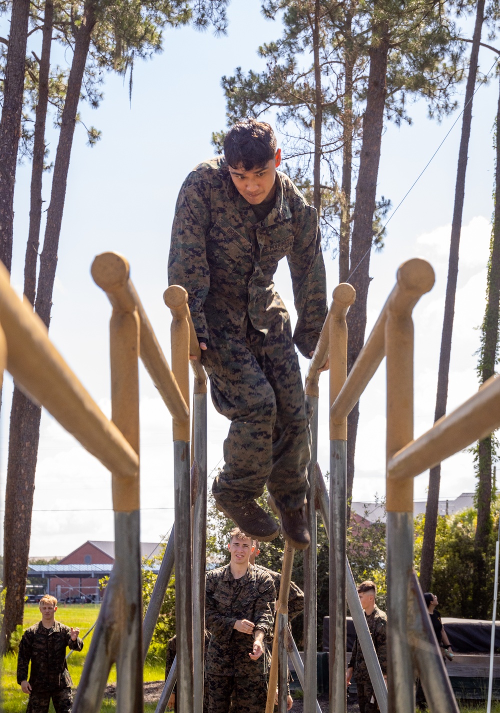 Cpls School class 6-25 conducts confidence course