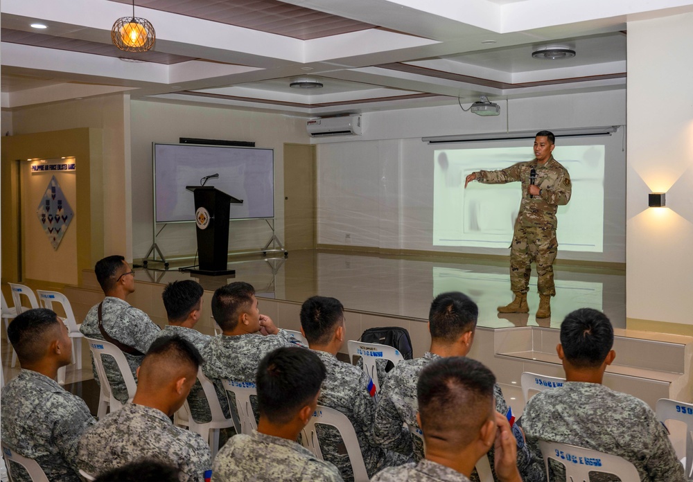 USAF leads Electromagnetic Warfare SMEE at Cope Thunder 25-2