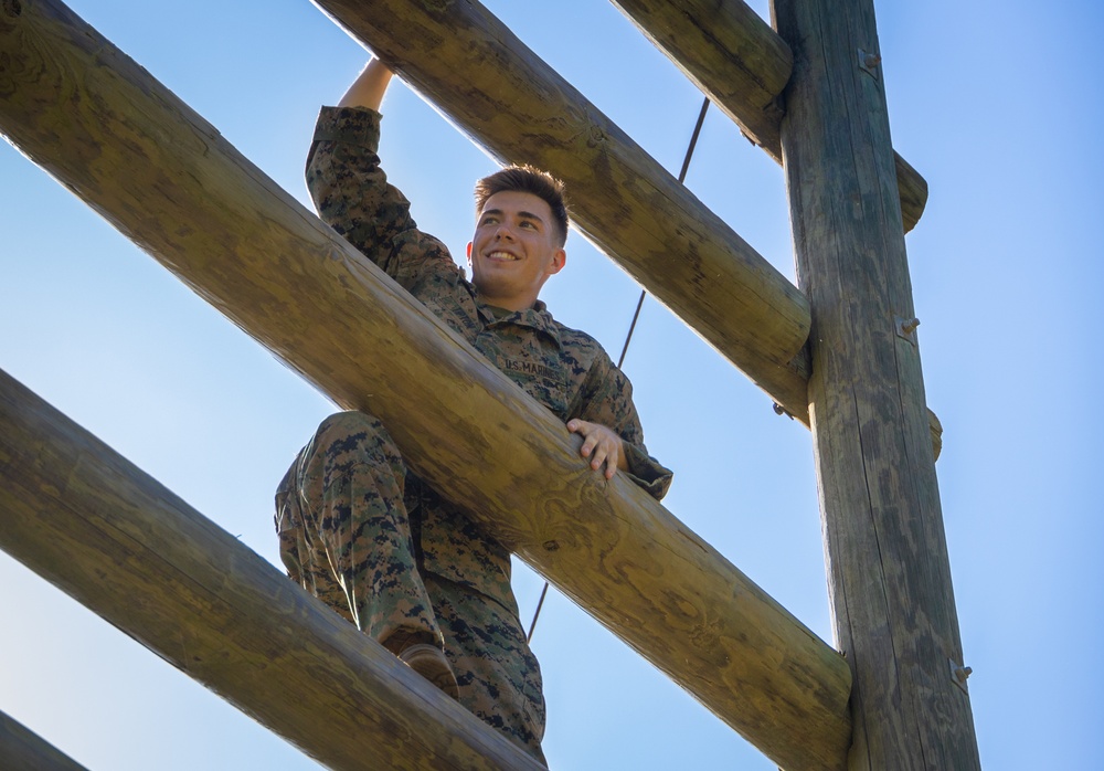 Cpls School class 6-25 conducts confidence course