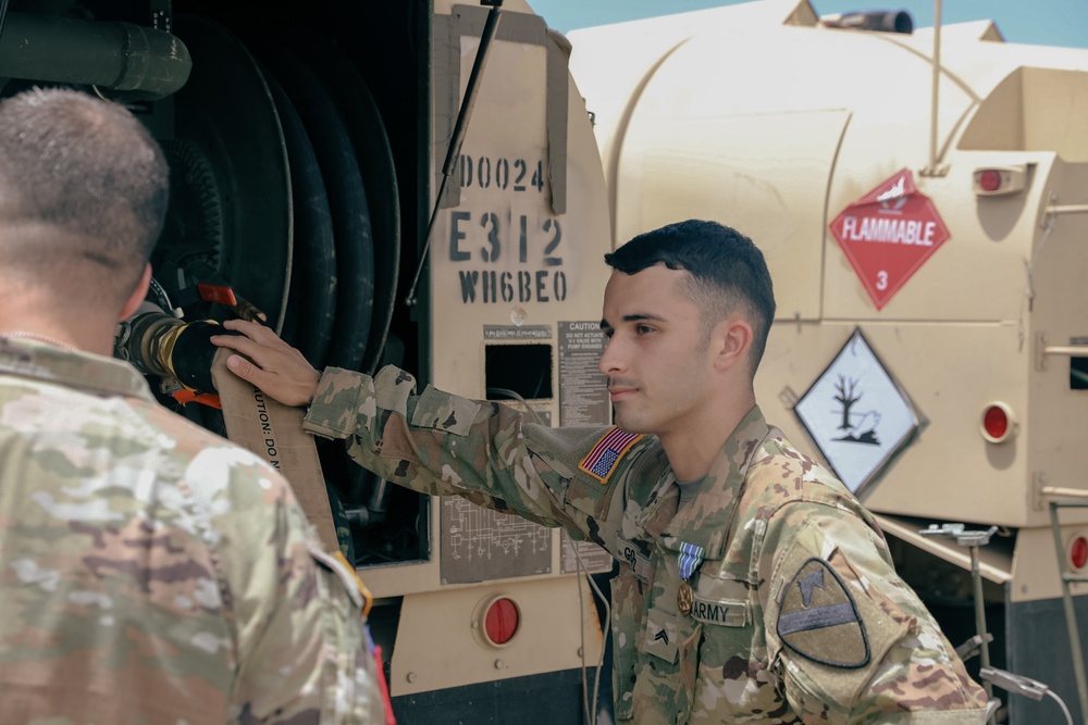 2-227th Aviation Regiment Commander visits Forward Arming and Refueling Point crews for Aerial Gunnery