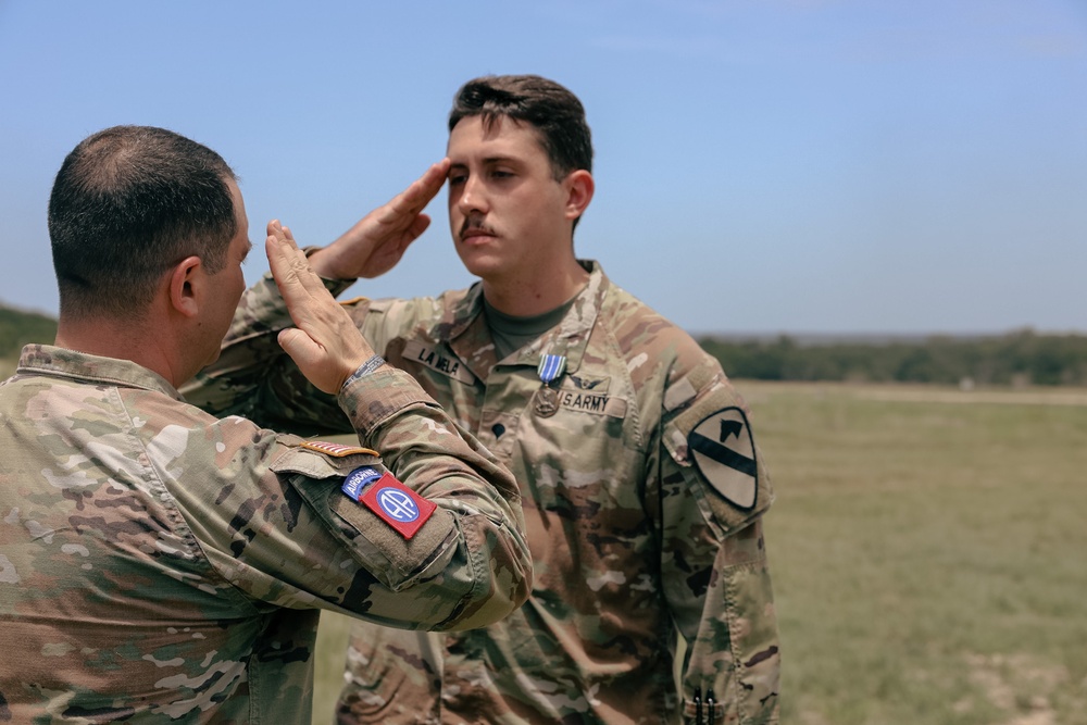 2-227th Aviation Regiment Commander visits Forward Arming and Refueling Point crews for Aerial Gunnery