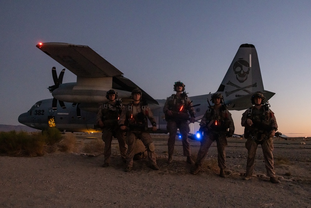 SLTE 4-25: 2d Recon Night Freefall