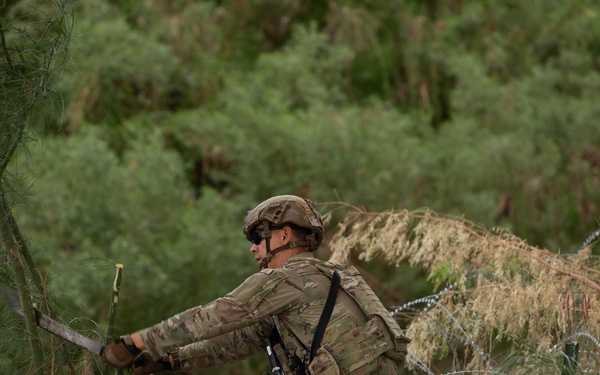 41st Engineer Battalion improves visibility on the southern border