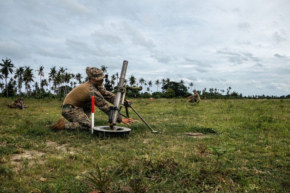 ACD 25.3: MRF-D 25.3 participates in a patrol exercise