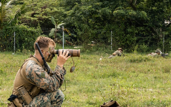 ACD 25.3: MRF-D 25.3 participates in a patrol exercise