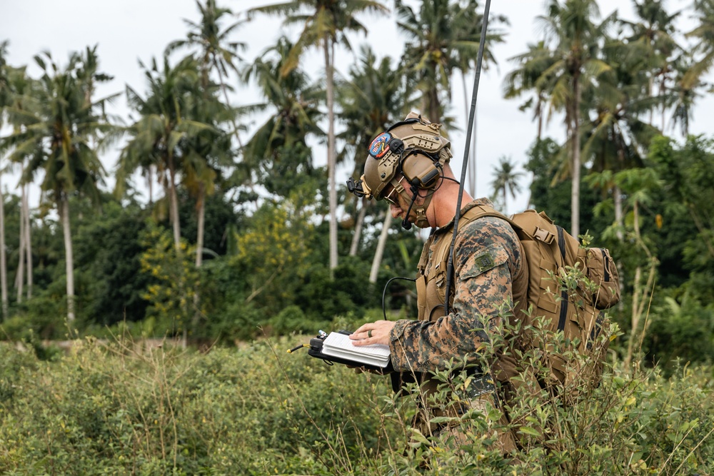 ACD 25.3: MRF-D 25.3 participates in a patrol exercise