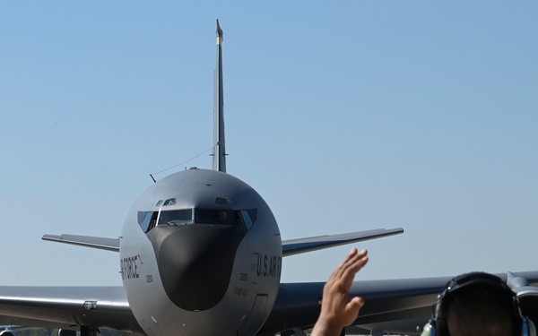 U.S. Airmen Unite as Expeditionary Wing in Australian Exercise