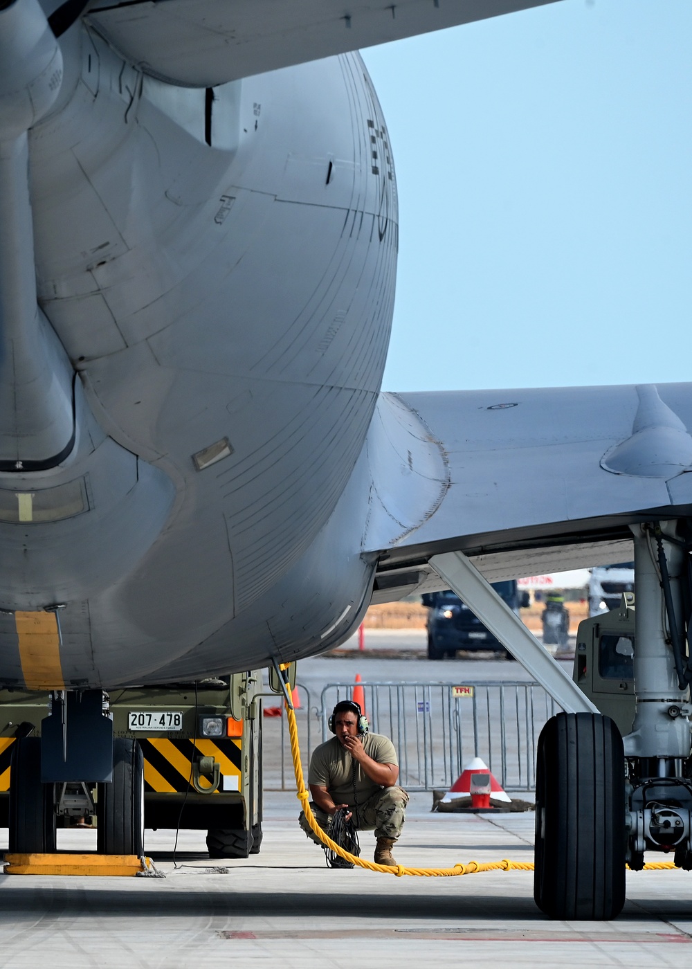 154th AMS performs maintenance for KC-135s prior to takeoff