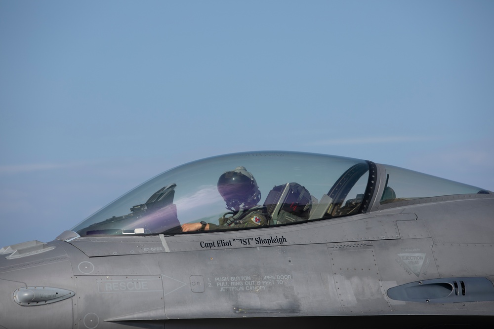 U.S. Air Force, U.S. Marine Corps and Japanese Air Self Defense Force conduct refueling exercise.
