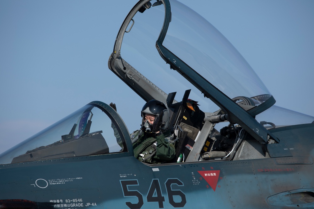 U.S. Air Force, U.S. Marine Corps and Japanese Air Self Defense Force conduct refueling exercise.