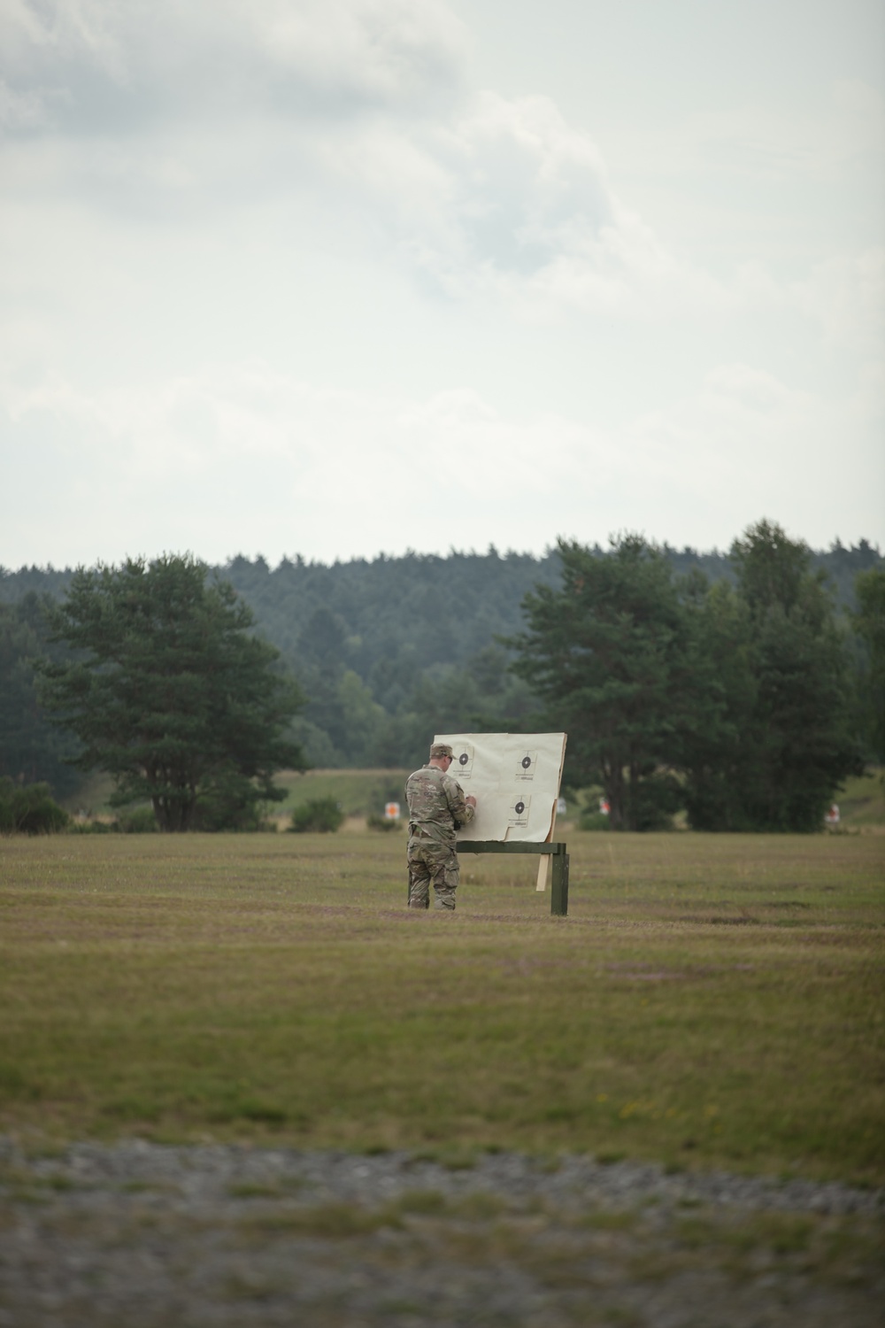 173rd Airborne Brigade Soldiers conduct M4 carbine marksmanship range to prepare for Expert Soldier and Expert Infantry Badge