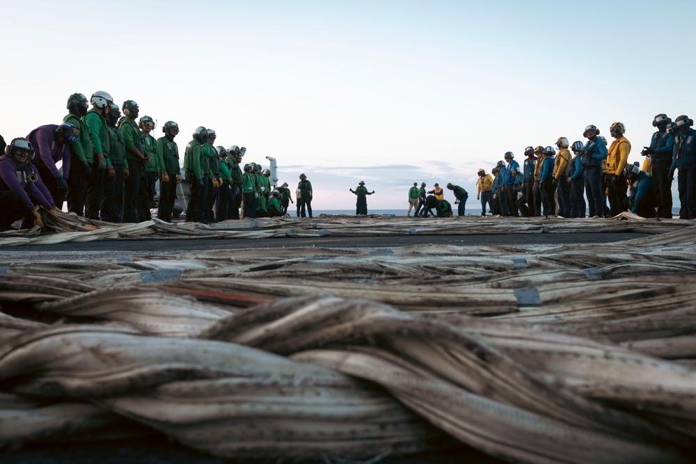 USS Gerald R. Ford (CVN 78) Conducts Flight Deck Firefighting Drills