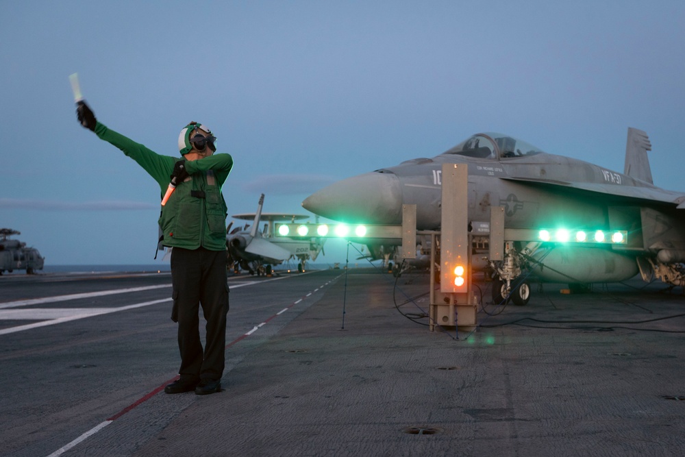 USS Gerald R. Ford (CVN 78) Conducts Flight Deck Firefighting Drills