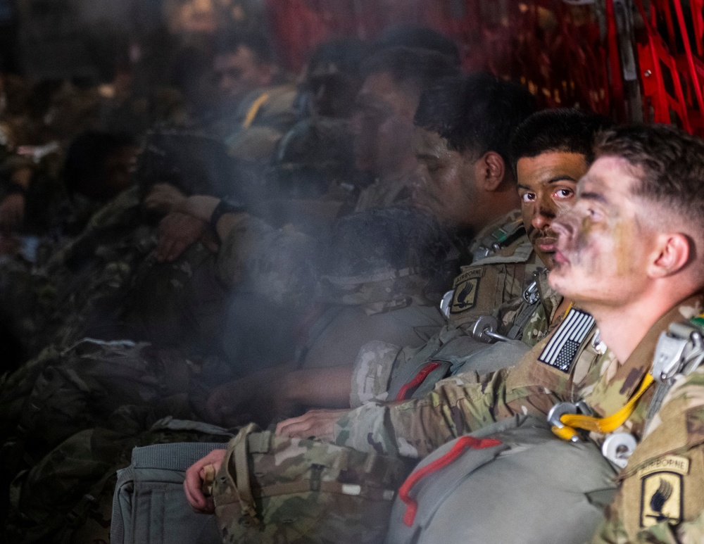 US, Turkish paratroopers launch Agile Spirit 25 with joint airborne operation