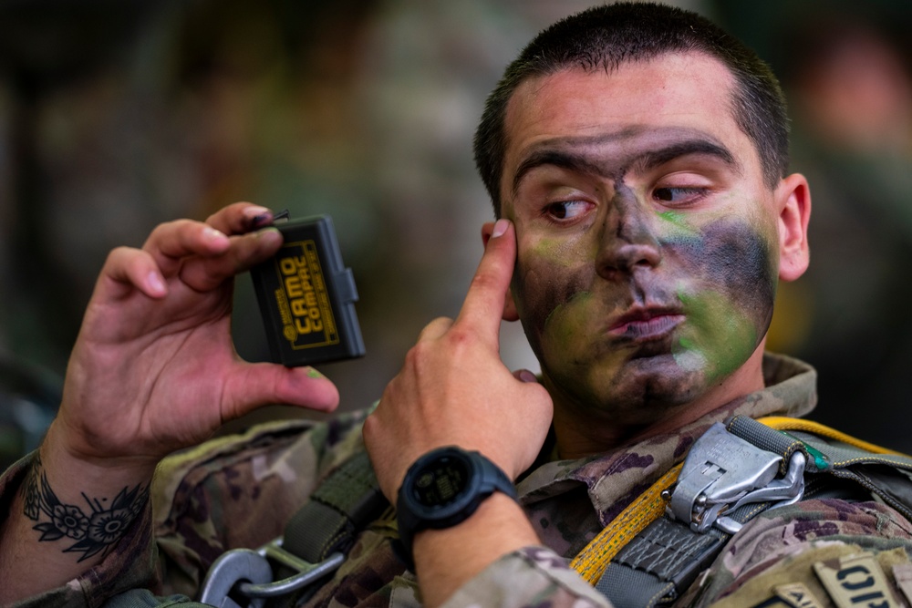US, Turkish paratroopers launch Agile Spirit 25 with joint airborne operation