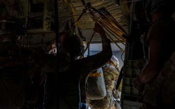 US, Turkish paratroopers launch Agile Spirit 25 with joint airborne operation