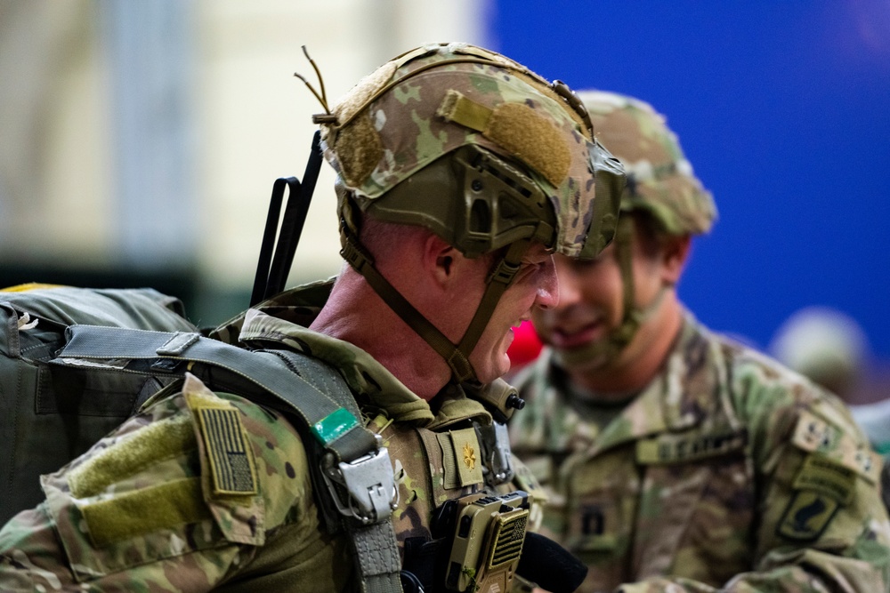 US, Turkish paratroopers launch Agile Spirit 25 with joint airborne operation