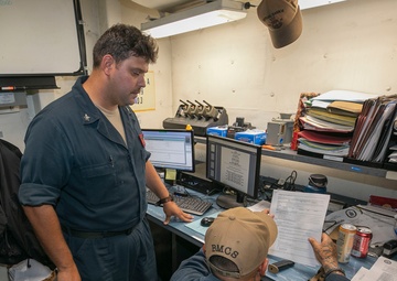 USS Pearl Harbor (LSD 52) Sailors perform daily operations