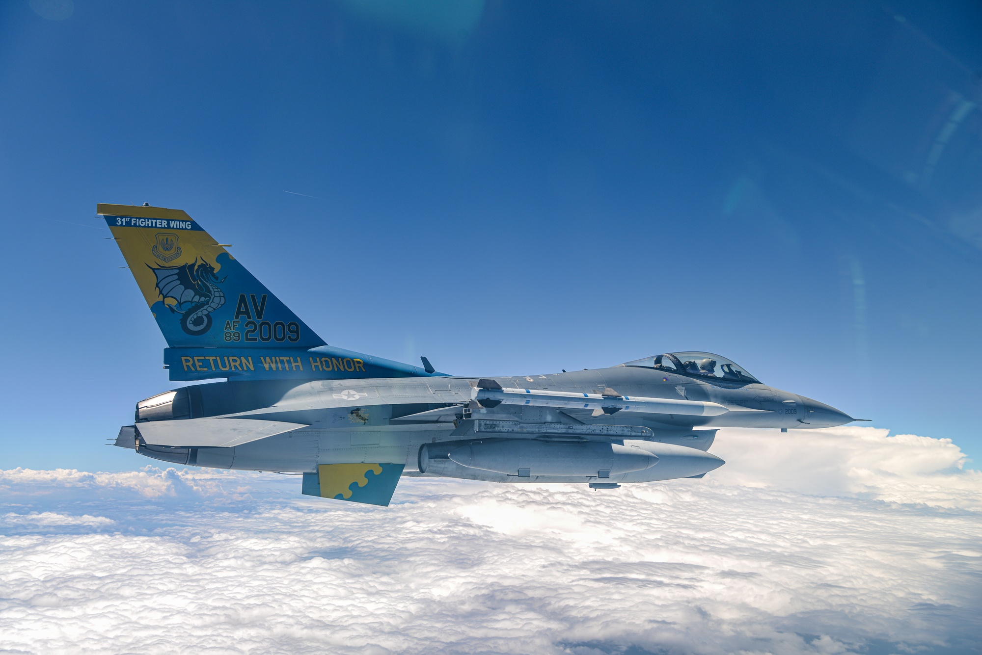 モノグラム　F-16 FIGHTER Vintage 1976 Monogram F-16 Air Force Fighter Jet Plane 1/48