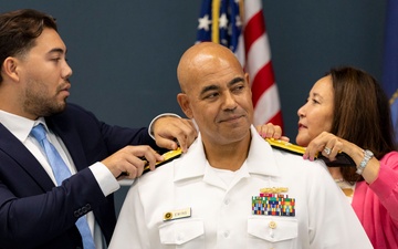 With Family by His Side, Rear Adm. Ewing Takes Helm of Defense Health Network National Capital Region