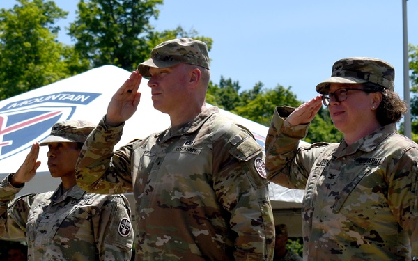 Fort Drum MEDDAC, Guthrie Army Health Clinic welcomes new commander during change of command
