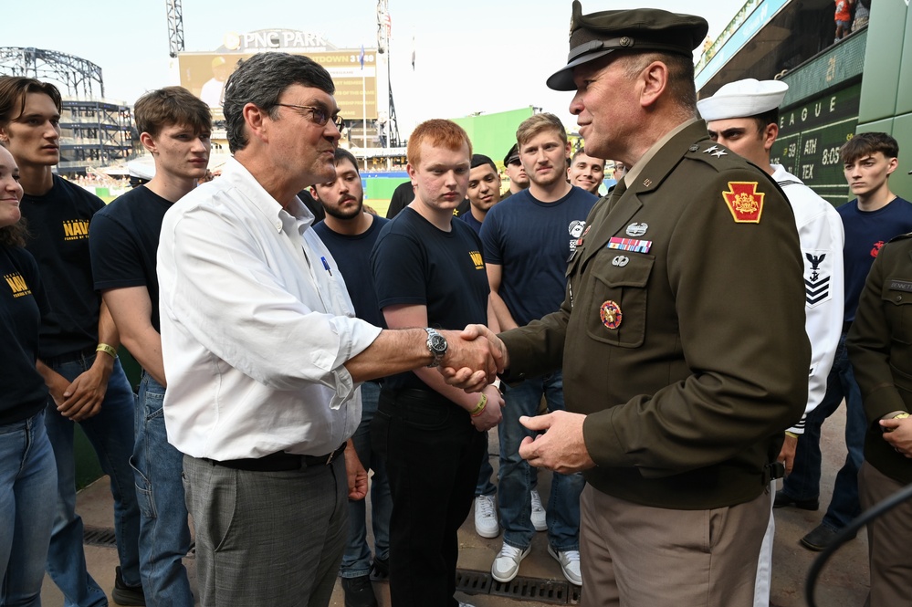 Maj. Gen. Pippy delivers Oath of Enlsitement at PNC Park