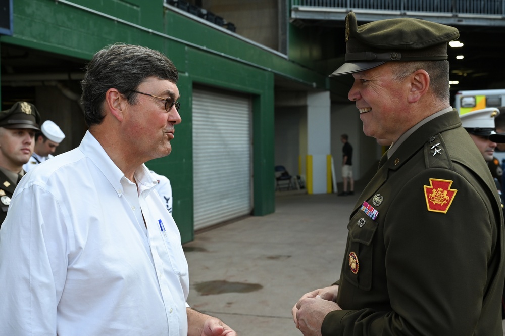 Maj. Gen. Pippy delivers Oath of Enlsitement at PNC Park