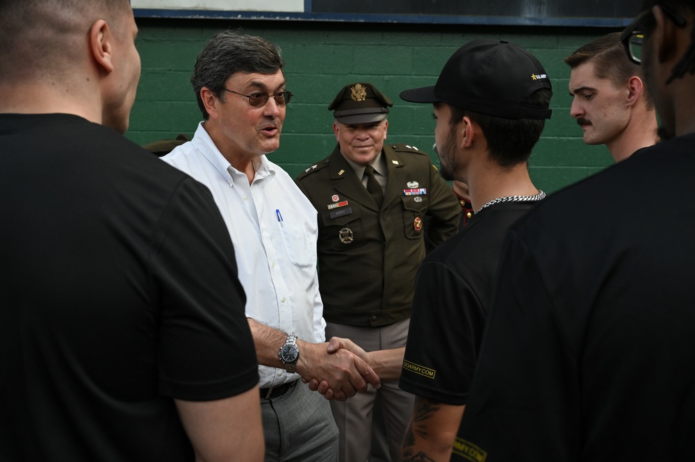 Maj. Gen. Pippy delivers Oath of Enlsitement at PNC Park
