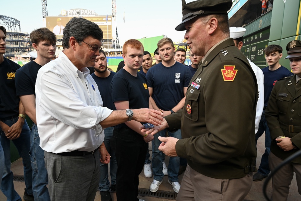 Maj. Gen. Pippy delivers Oath of Enlsitement at PNC Park