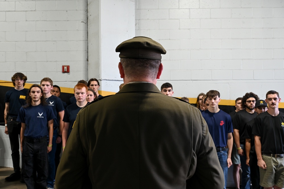 Maj. Gen. Pippy delivers Oath of Enlsitement at PNC Park