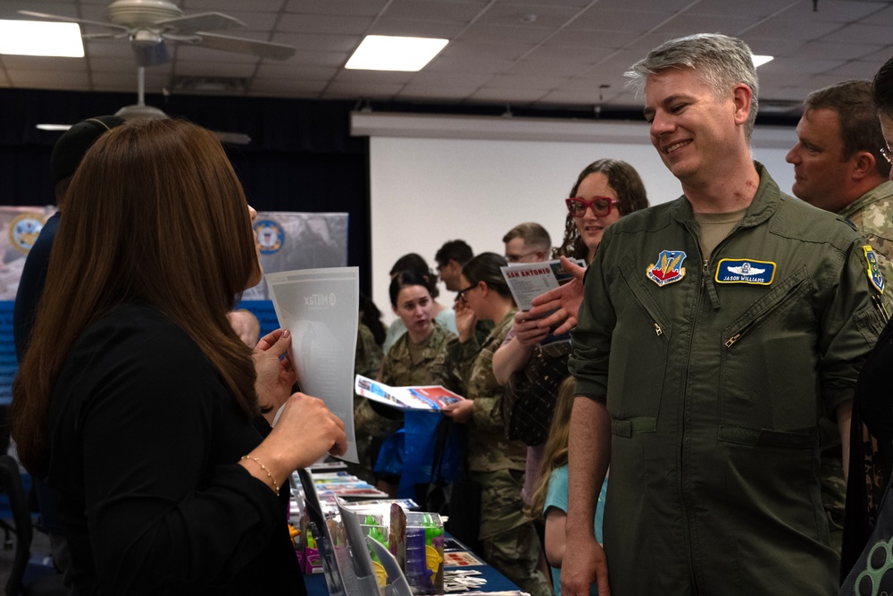 Airmen connect with helping agencies