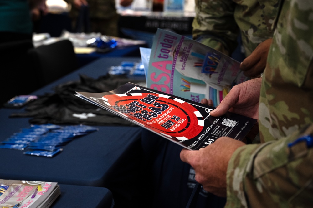 Airmen connect with helping agencies