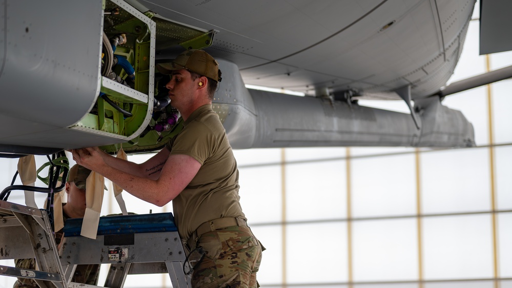 Travis maintainers remove KC-46 boom for repair