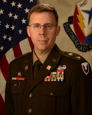 Commander