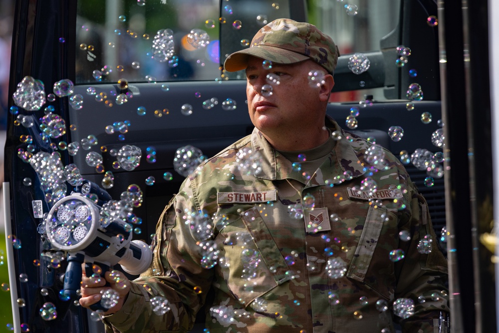 Wyoming Air National Guard participates in first Grand Parade of Cheyenne Frontier Days 2025