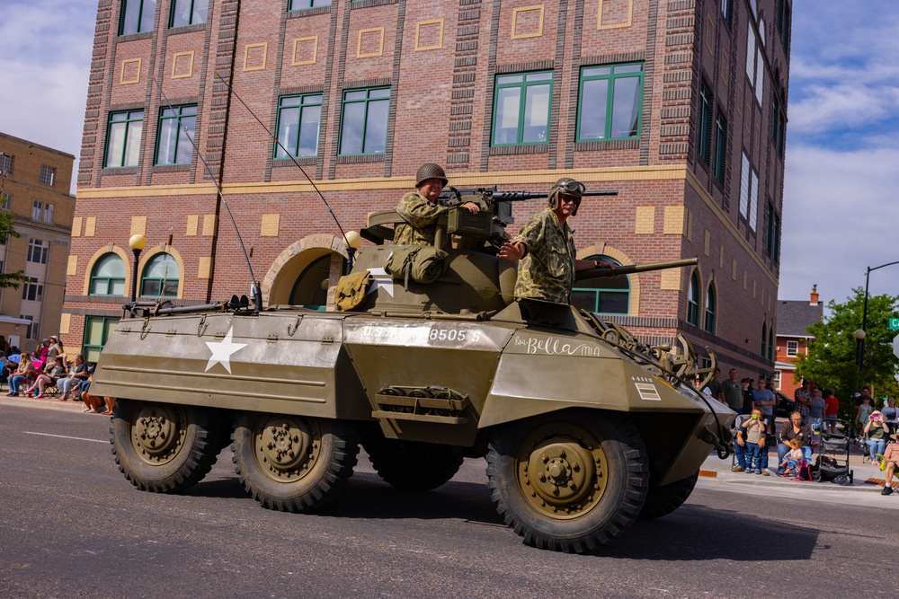 Wyoming Air National Guard participates in first Grand Parade of Cheyenne Frontier Days 2025