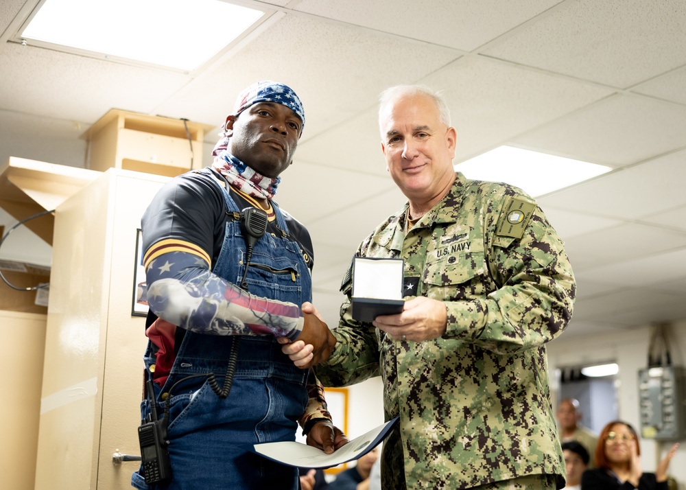 USNS Arctic (T-AOE 8) Awards Ceremony