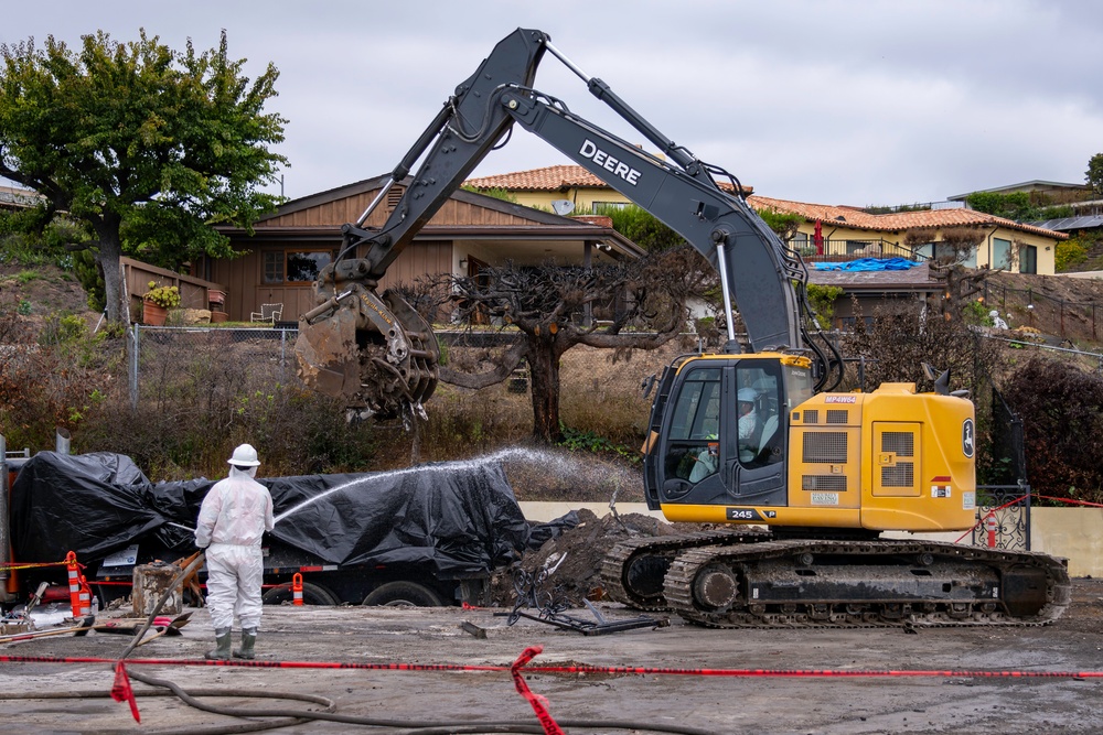 USACE supports Wildfire Debris Removal in Southern California