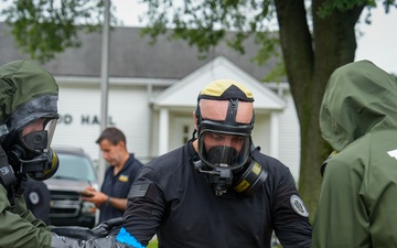 FBI and WMD Civil Support Team strengthen partnership during Fort Meade Exercise